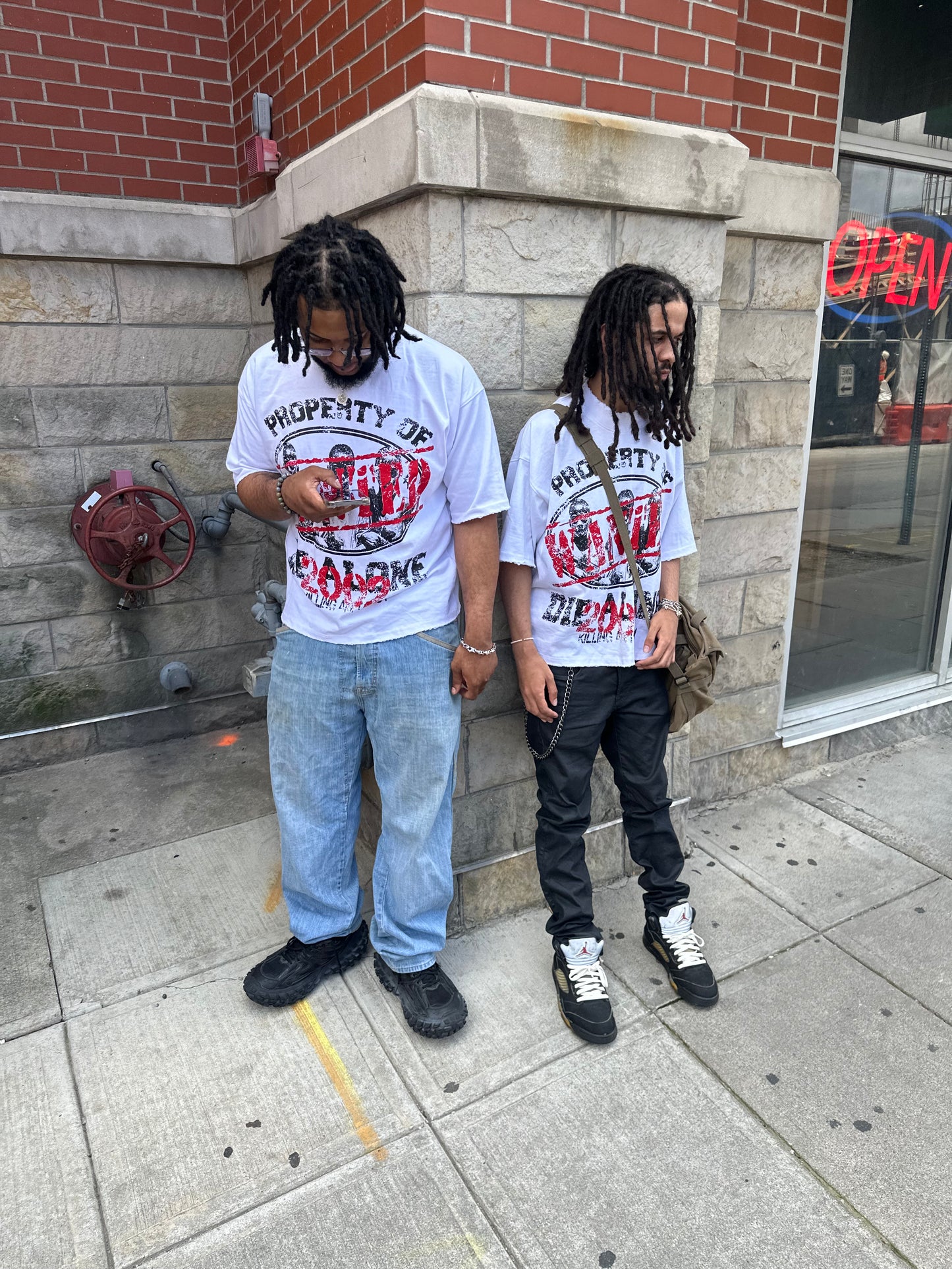 DIE ALONE “ WANTED “ TEE